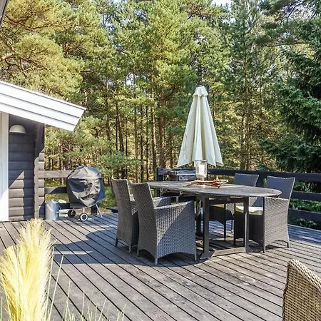 Ferienhaus In Nex With 3 Bedrooms And Wifi *